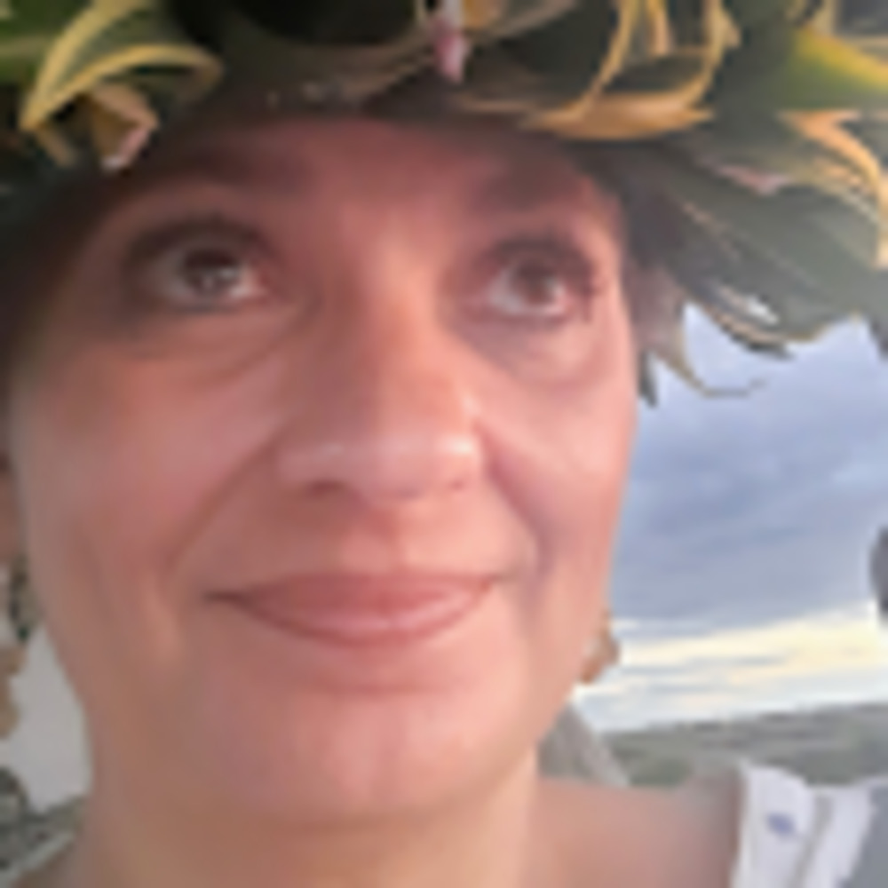 Meet your Posher, Monica